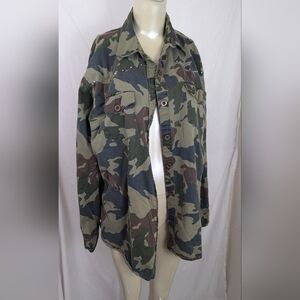 Walls Cowgirl Ranchwear Camouflage Barn Jacket with Bling on Back Large